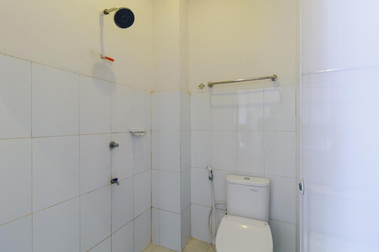 Reddoorz Near Jalan Sudirman Padang Hotel Buitenkant foto